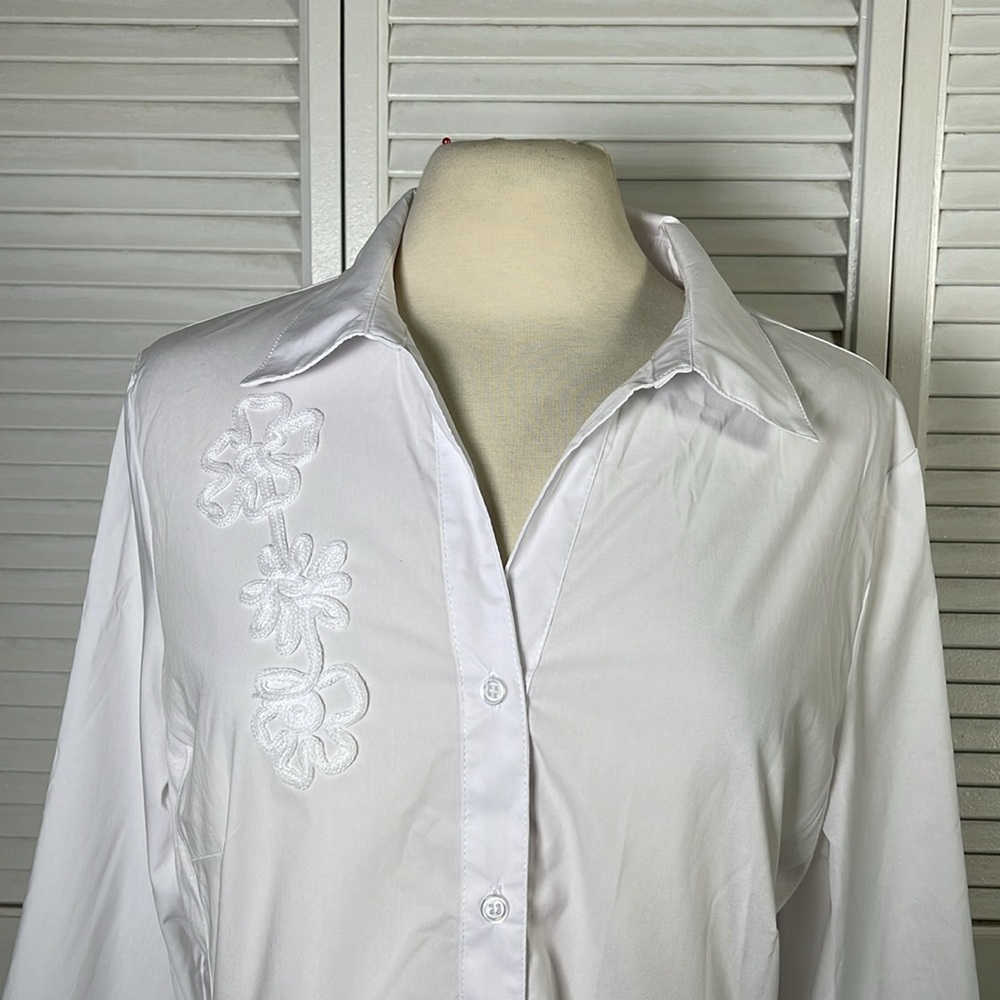 New: Zac & Rachel. Bottom down women’s shirt, color: White. Size: L.Woven + Knit - Picture 2 of 15